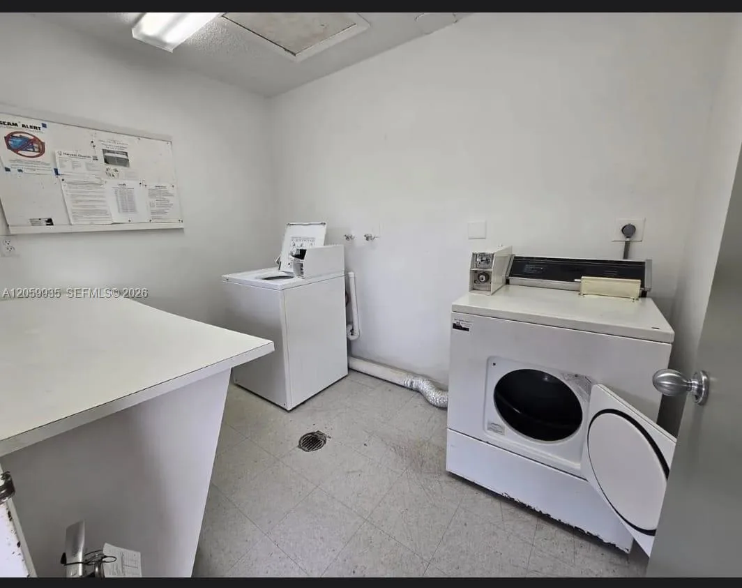 1103 Bahama Bnd # H2, Coconut Creek, FL 33066 photo 13