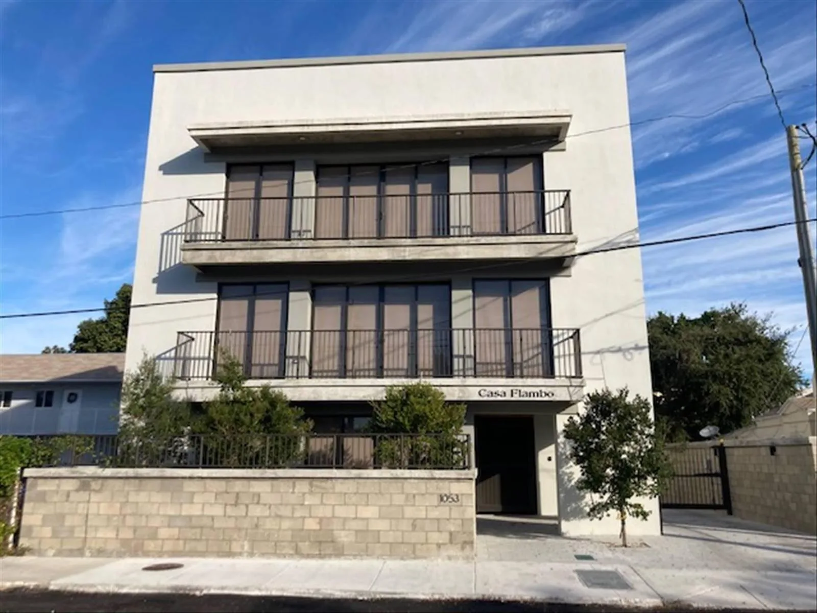 1053 NW 29th Street # Casa Flambo, Miami, FL 33127 photo 5