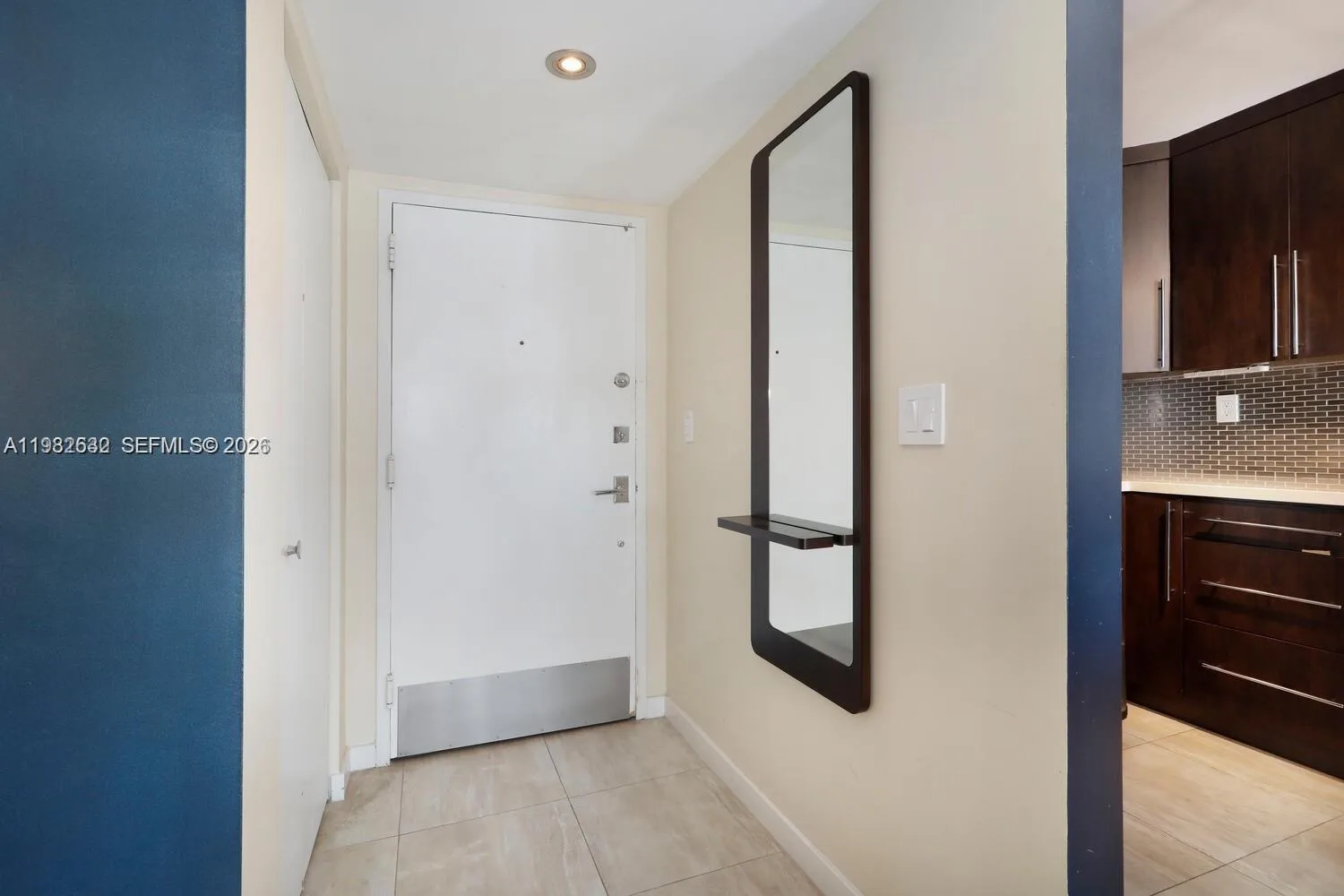 145 SE 25th Rd # 502, Miami, FL 33129 photo 2