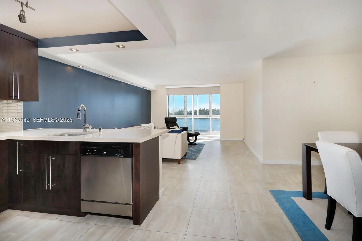 145 SE 25th Rd # 502, Miami, FL 33129 photo 3