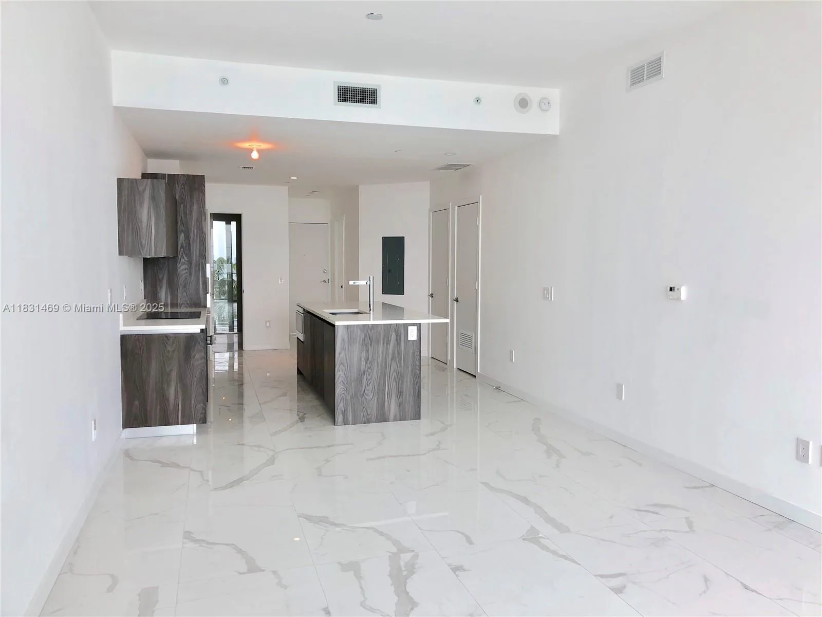 480 NE 31st St # 705, Miami, FL 33137 photo 5