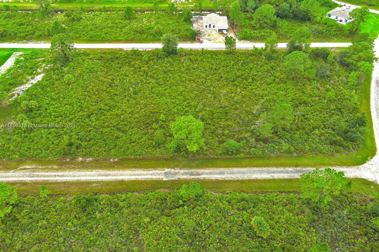 642 Vasser Ave S, Lehigh Acres, FL 33974 photo 2