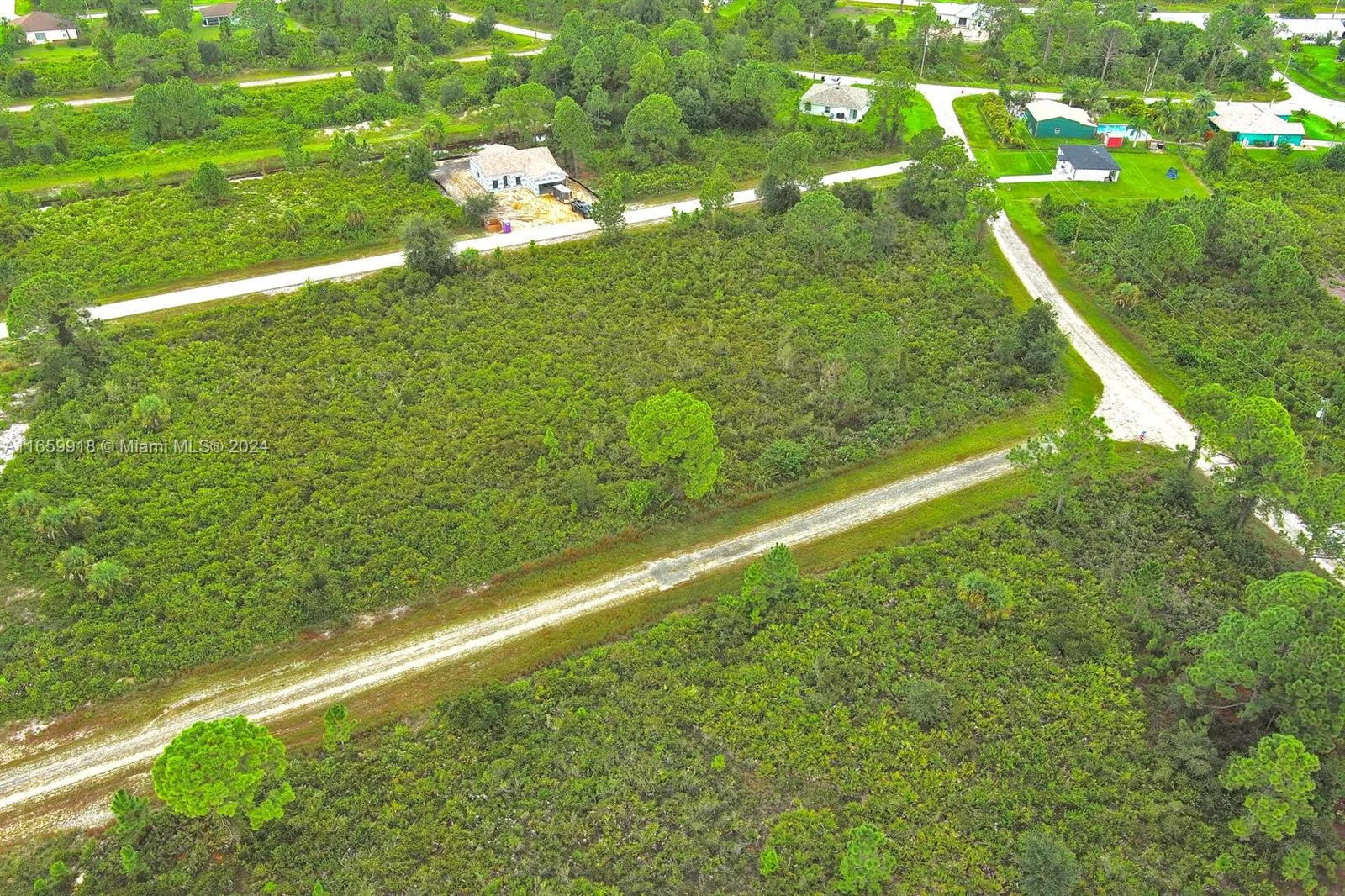 642 Vasser Ave S, Lehigh Acres, FL 33974 photo 4