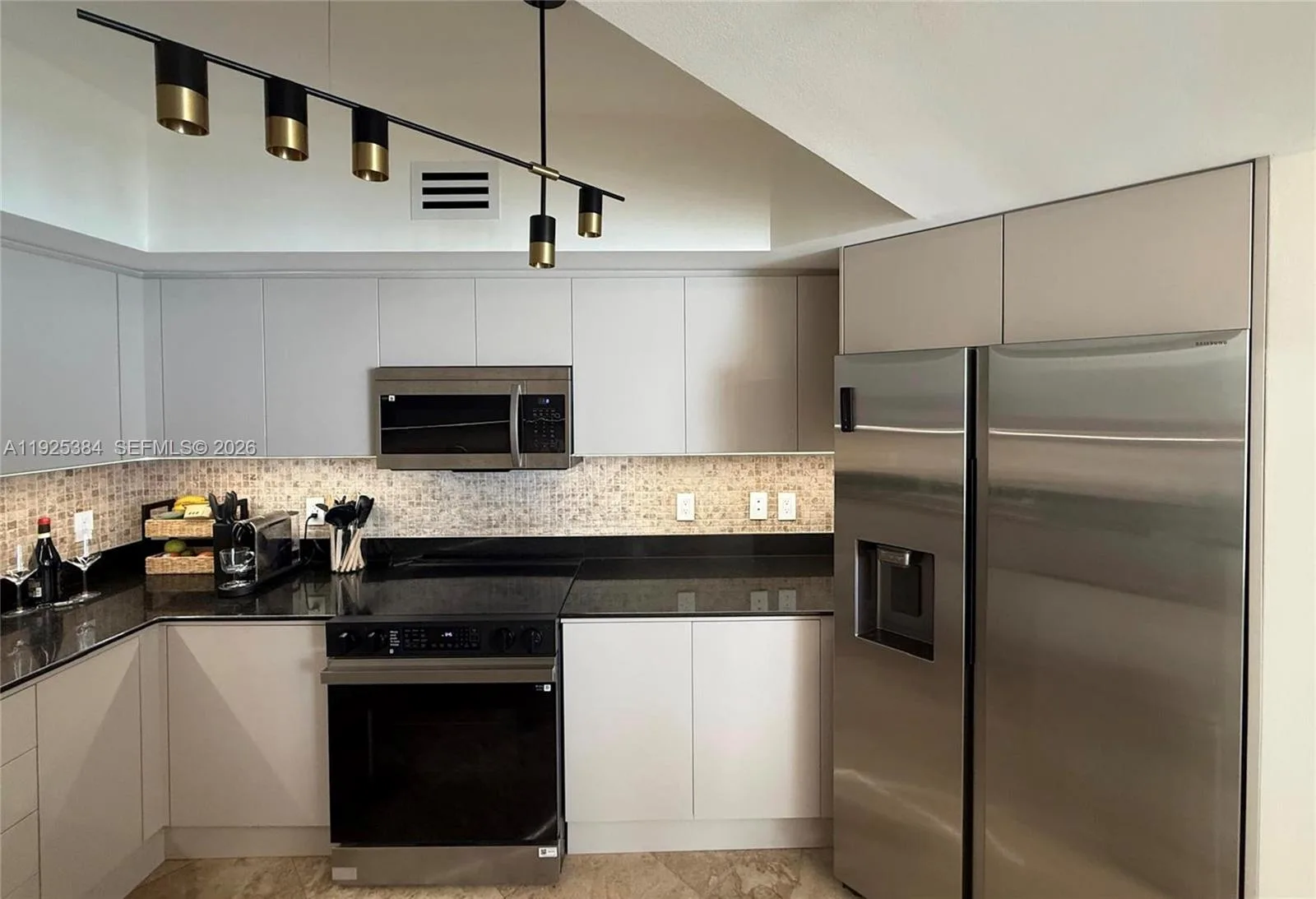 16699 Collins Ave # 2701, Sunny Isles Beach, FL 33160 photo 5