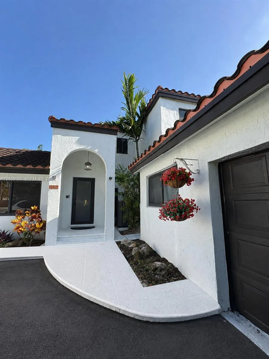 12510 SW 95th Ter, Miami, FL 33186 photo 9