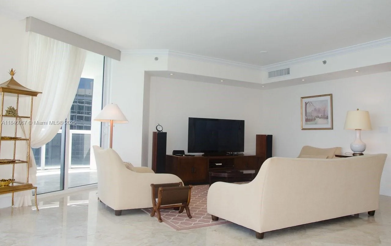 17201 Collins Ave # 3801, Sunny Isles Beach, FL 33160 photo 8