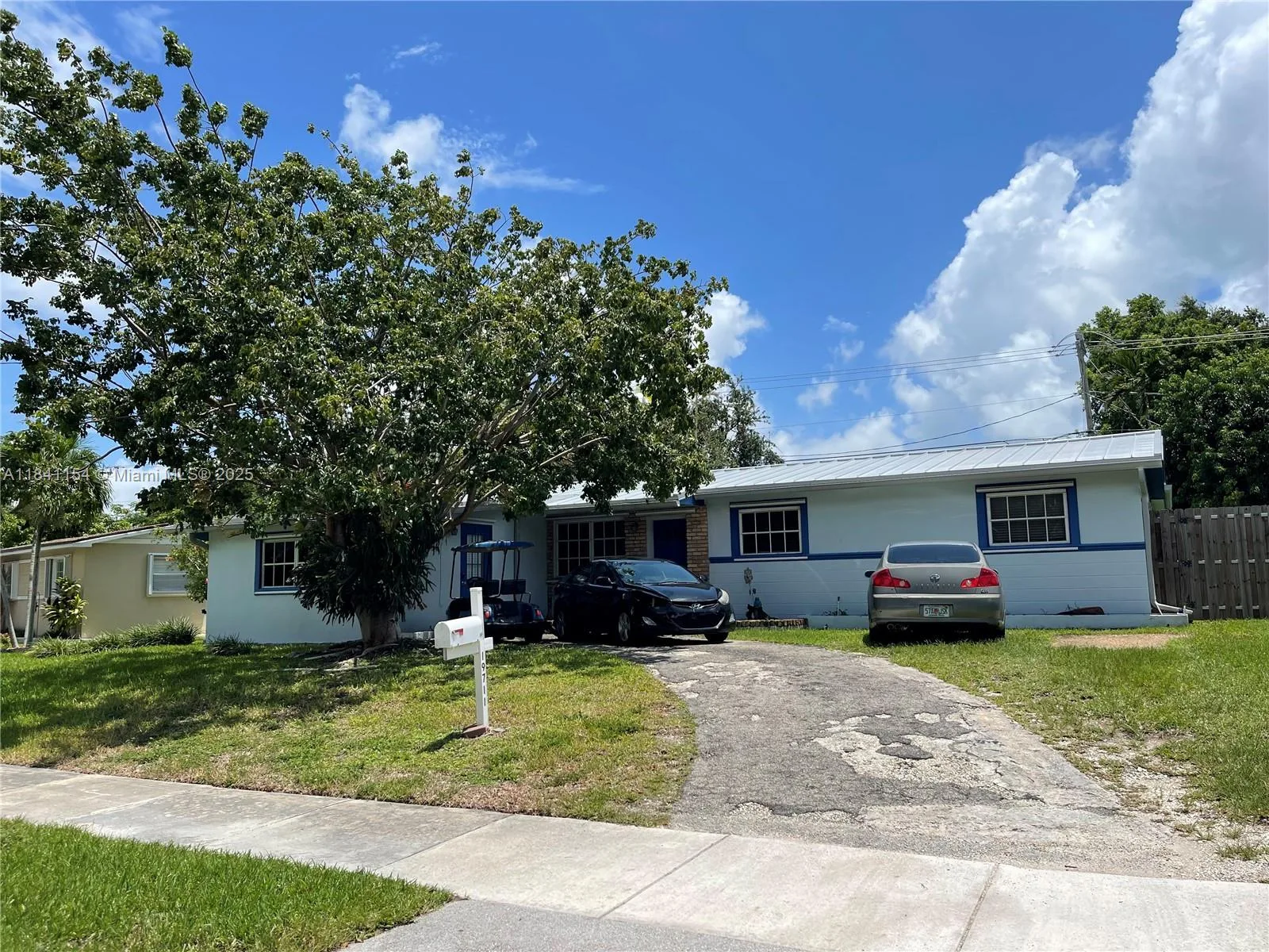 19711 Whispering Pines Rd, Cutler Bay, FL 33157 photo 2