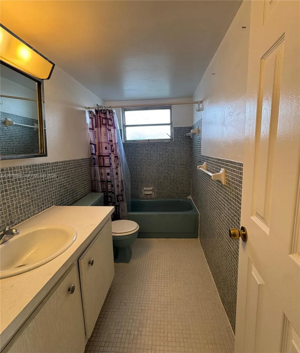 65 NE 202nd Ter # Q33, Miami Gardens, FL 33179 photo 9