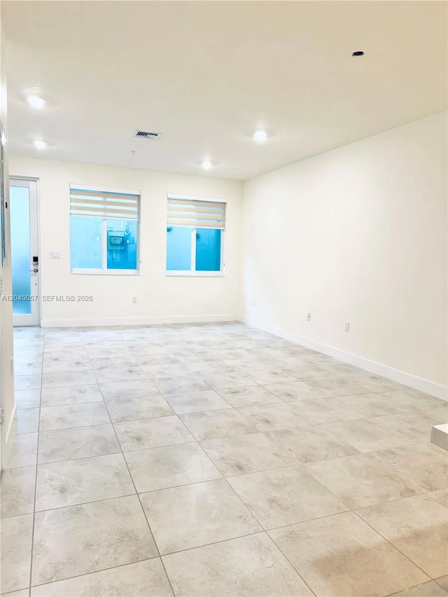 10295 NW 64th Ter # 104, Doral, FL 33178 photo 5