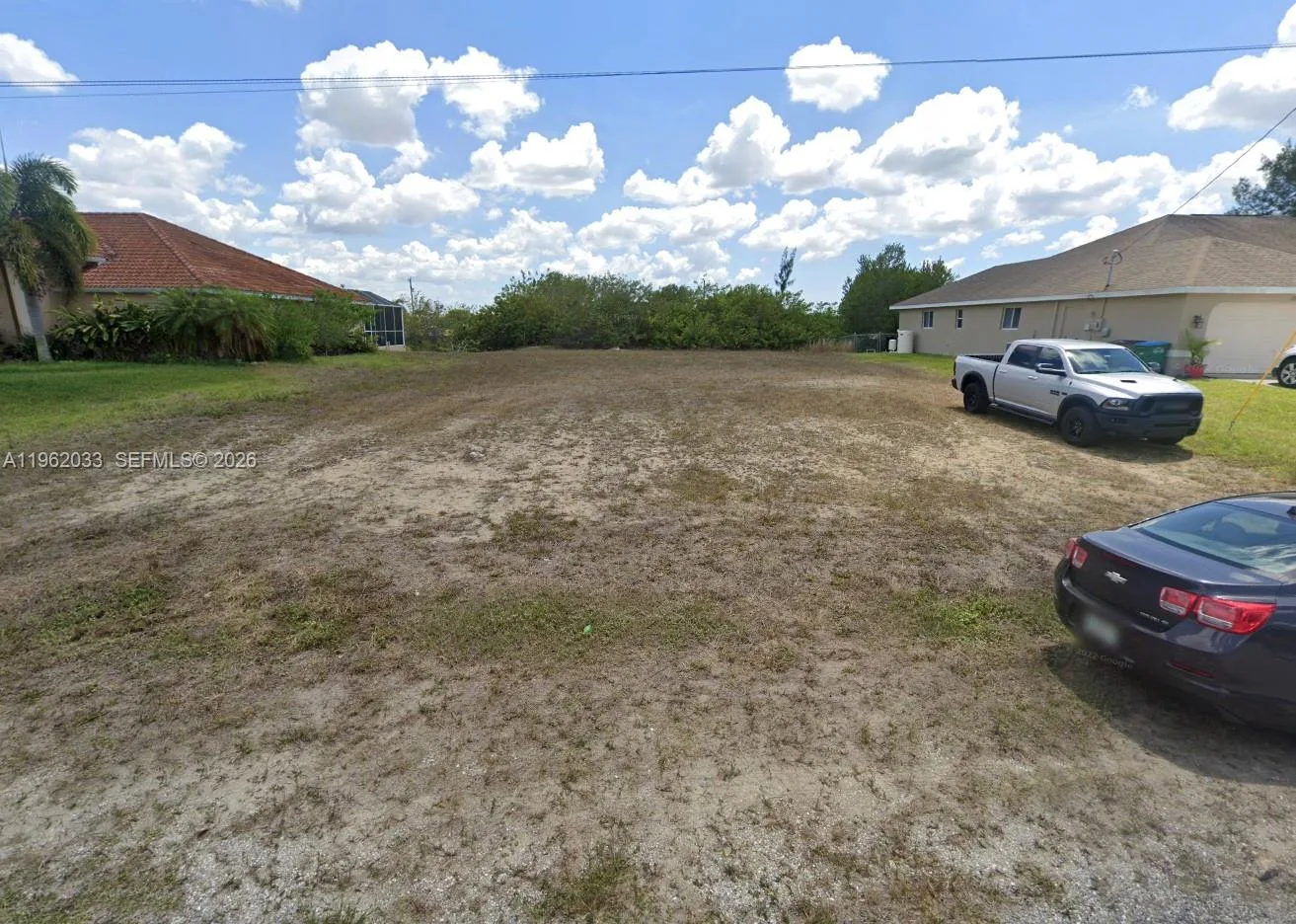 124 NE 18TH ST, Cape Coral, FL 33909 photo 3