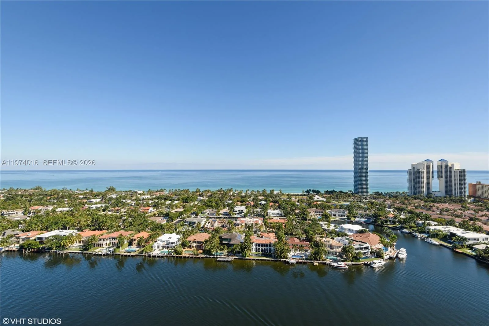 19707 Turnberry Way # 28J, Aventura, FL 33180