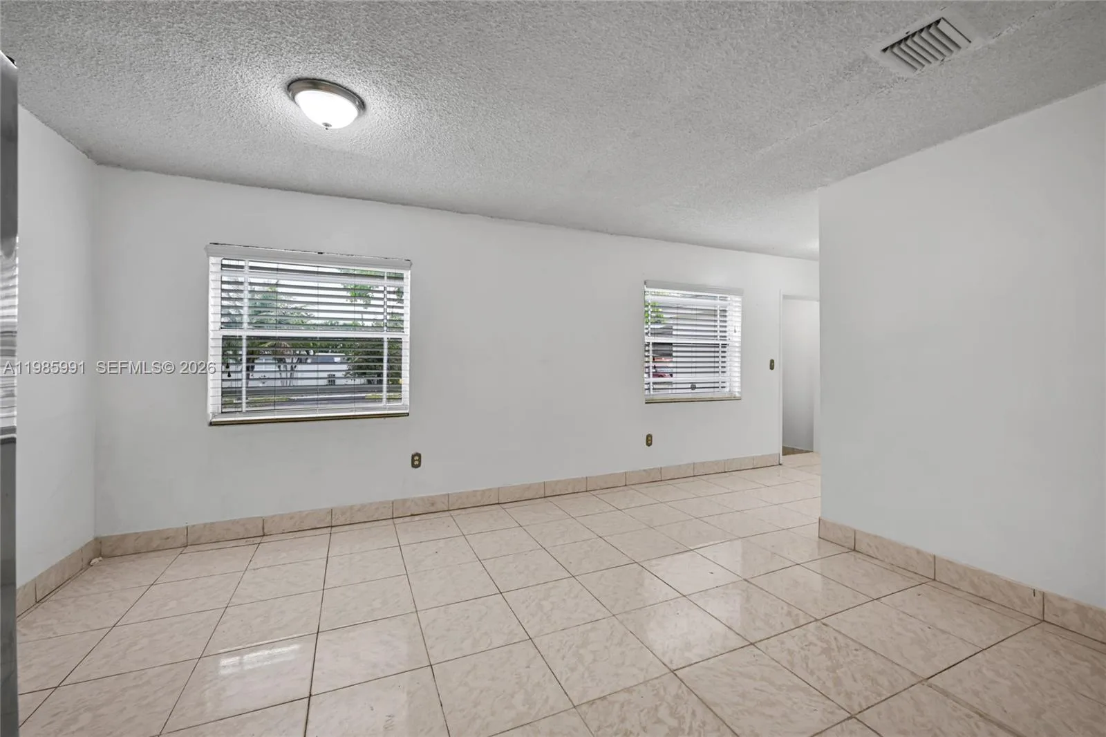 210 E 59th St, Hialeah, FL 33013 photo 5
