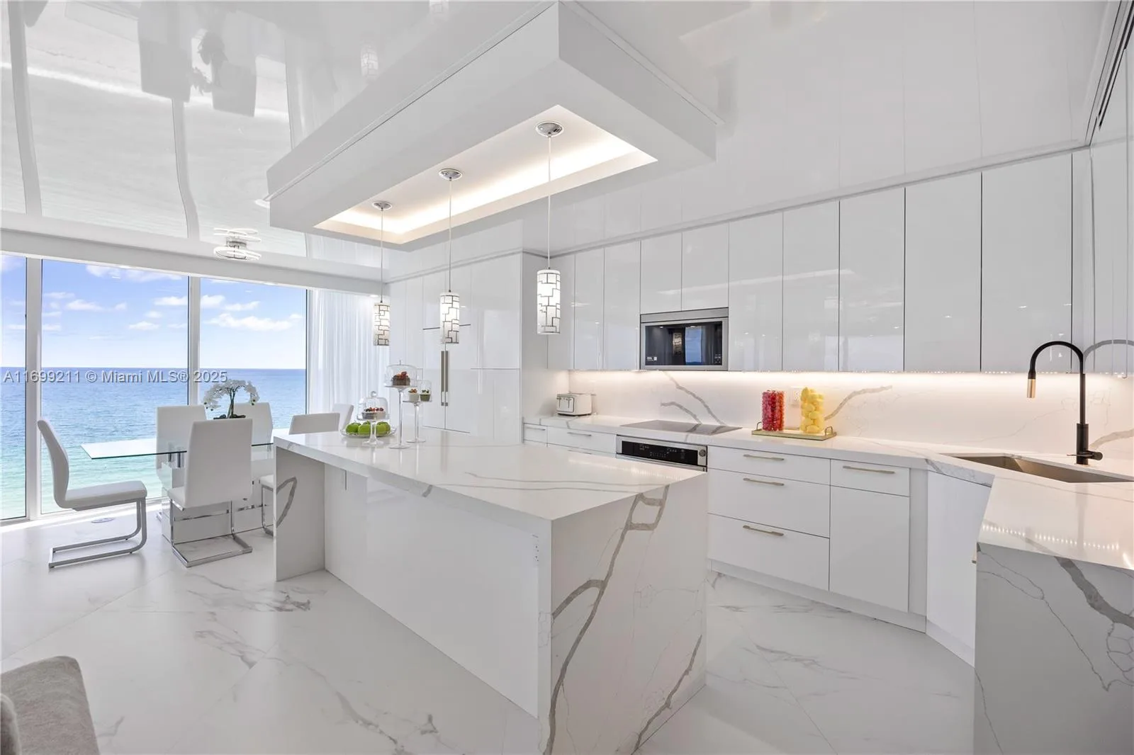 16445 Collins Ave # 1126, Sunny Isles Beach, FL 33160 photo 3