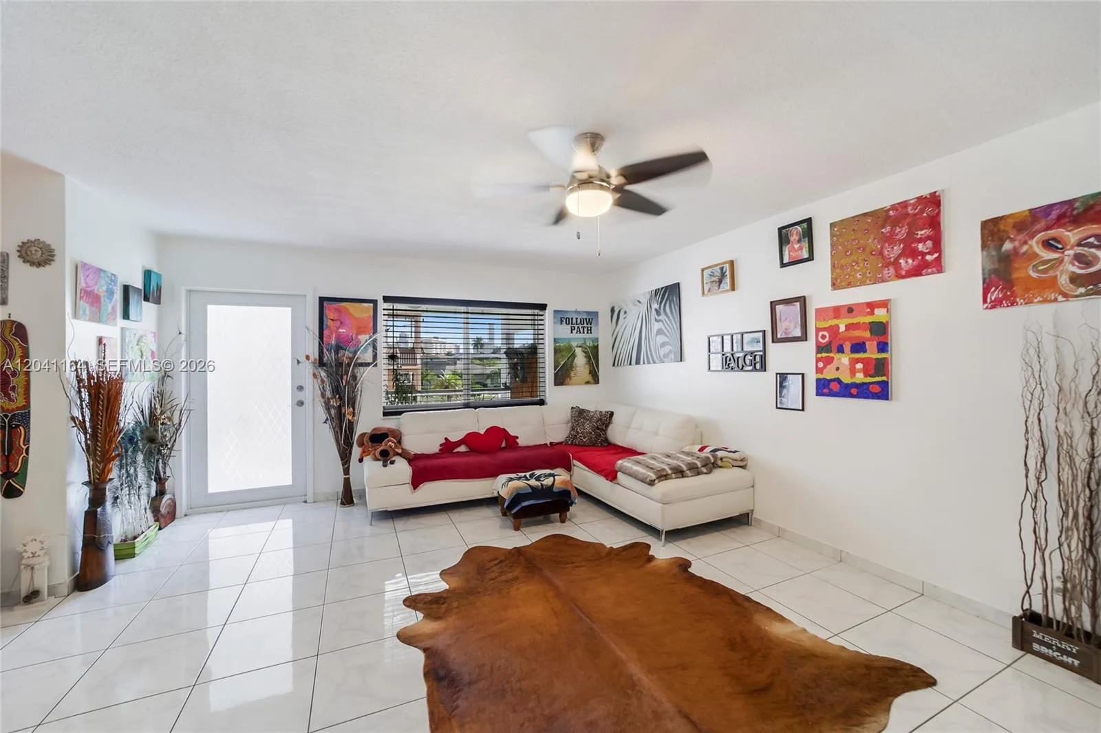541 Blue Heron Dr # 205, Hallandale Beach, FL 33009 photo 2