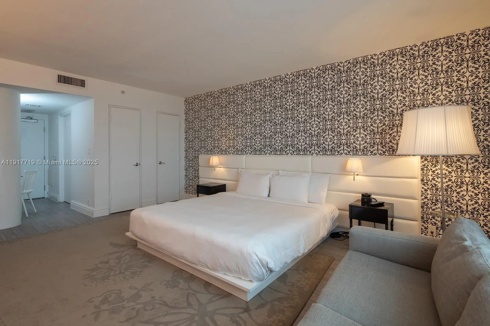 1100 West Ave # 1515, Miami Beach, FL 33139 photo 4