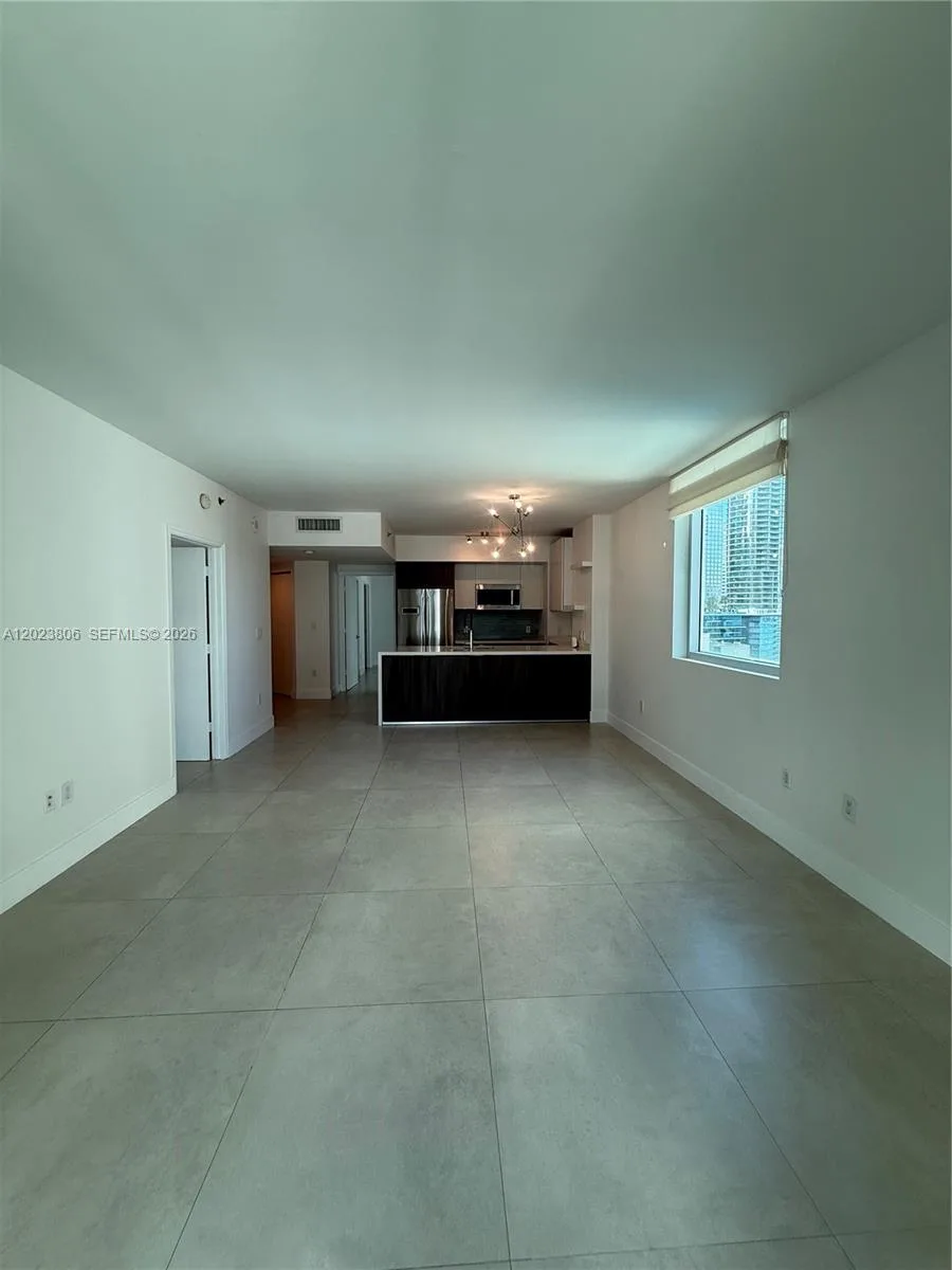 55 SE 6th St # 1710, Miami, FL 33131 photo 3