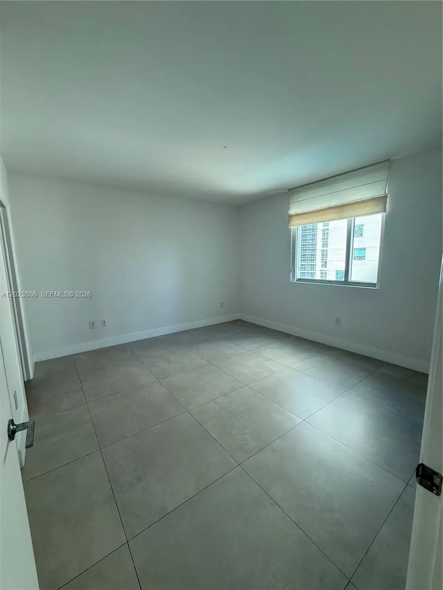 55 SE 6th St # 1710, Miami, FL 33131 photo 9