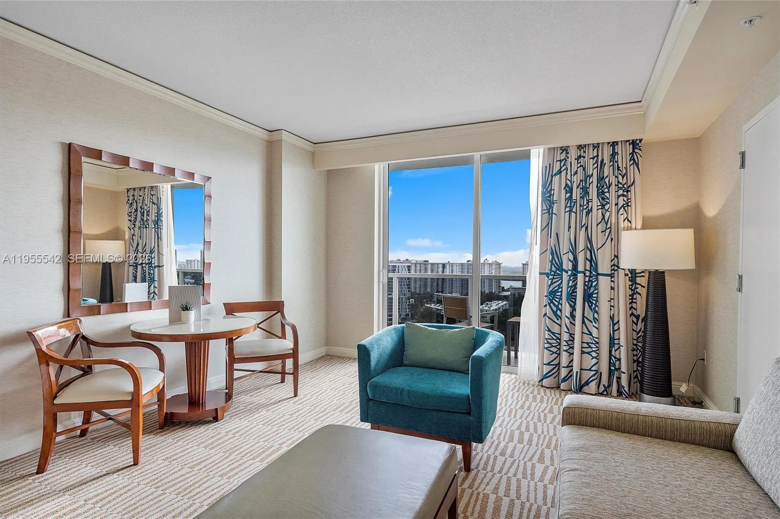 18001 Collins Ave # 1817, Sunny Isles Beach, FL 33160 photo 2