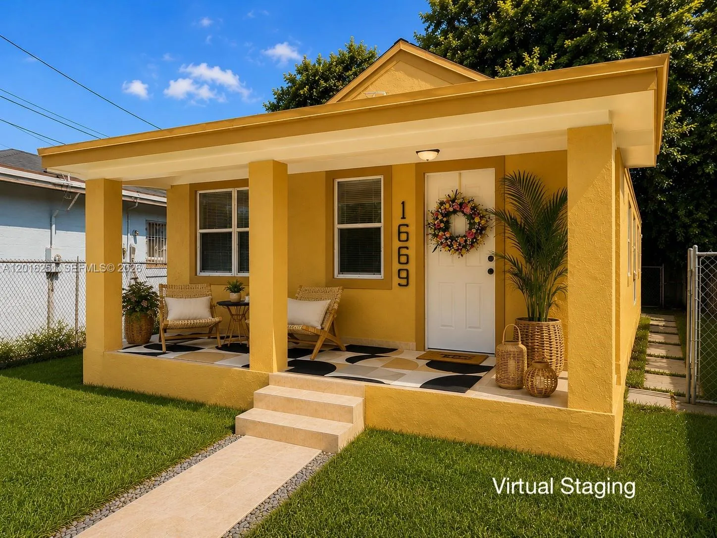 1669 NW 70th St, Miami, FL 33147