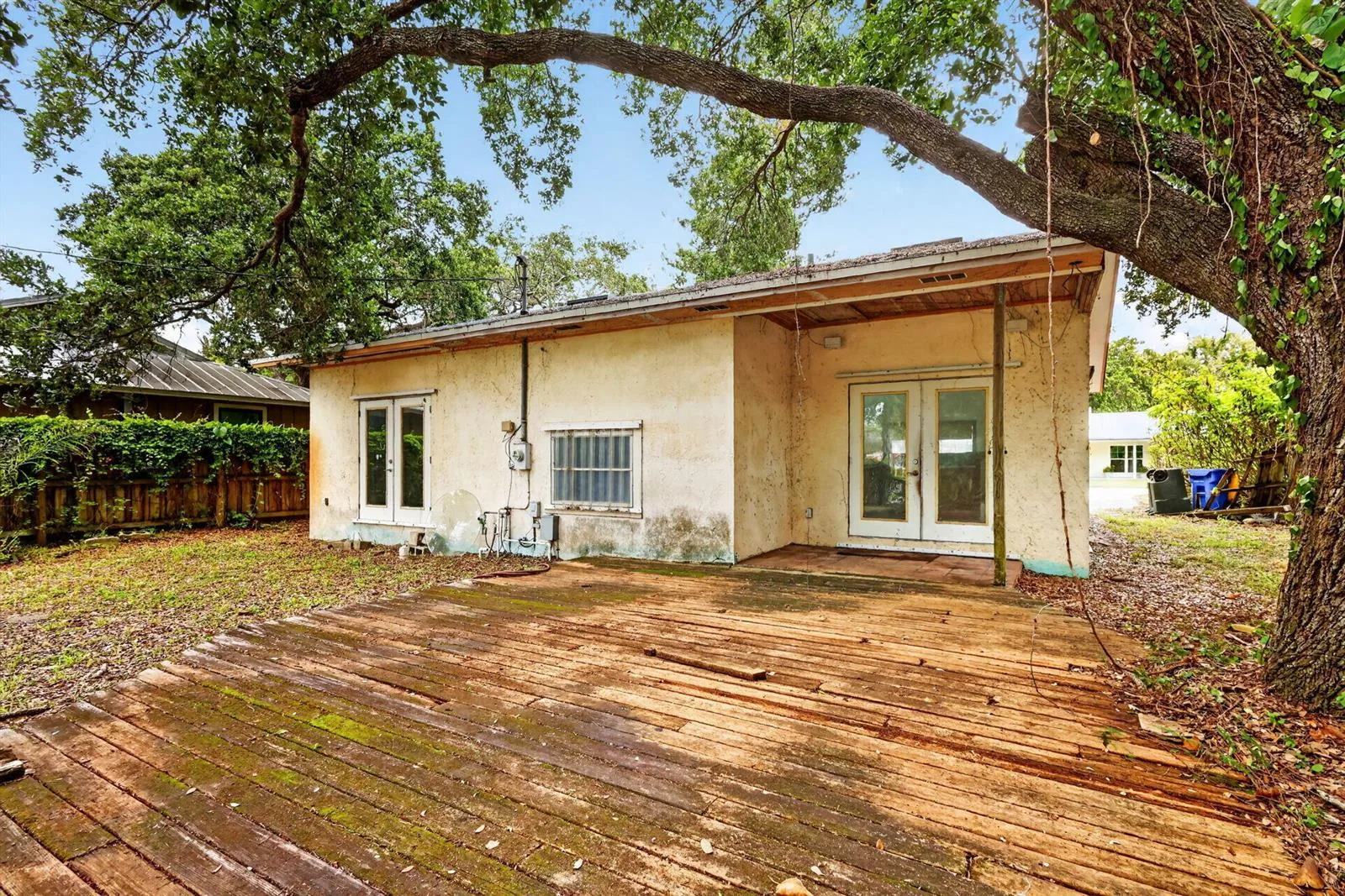 968 NE Kubin Avenue, Jensen Beach, FL 34957 photo 4