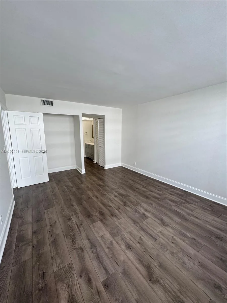 16710 NE 9th Ave # 305, North Miami Beach, FL 33162 photo 8