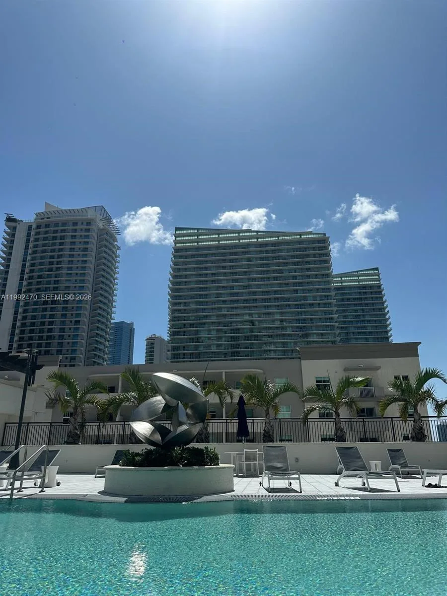 999 SW 1st Ave # 3208, Miami, FL 33130 photo 3