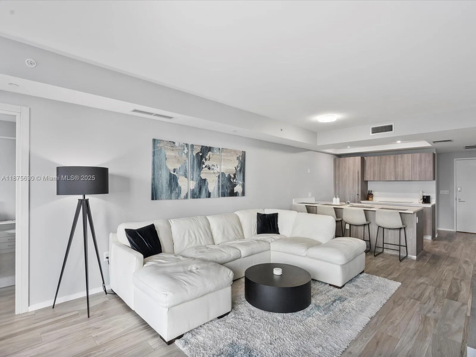801 S Miami Ave # 4402, Miami, FL 33130 photo 13