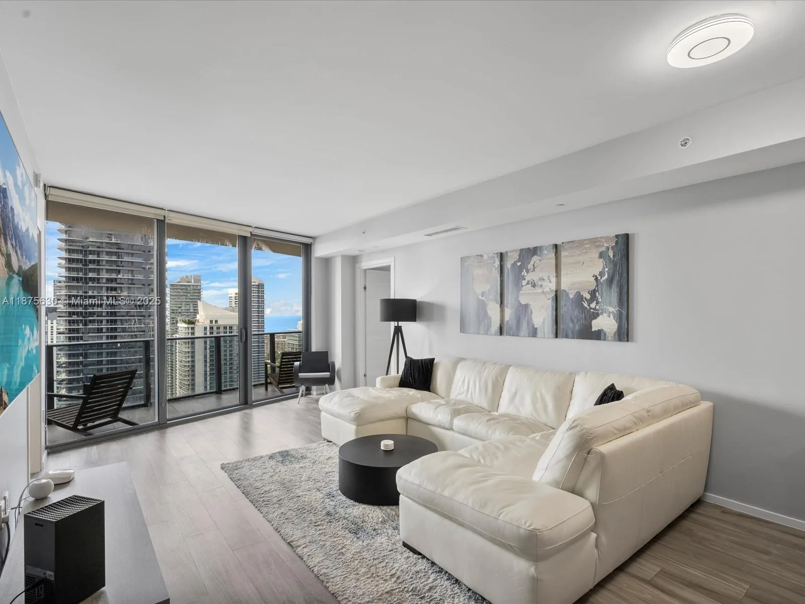 801 S Miami Ave # 4402, Miami, FL 33130 photo 9