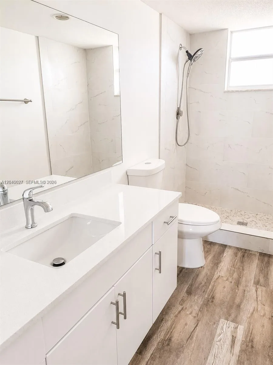 406 NW 68th Ave # 526, Plantation, FL 33317 photo 8