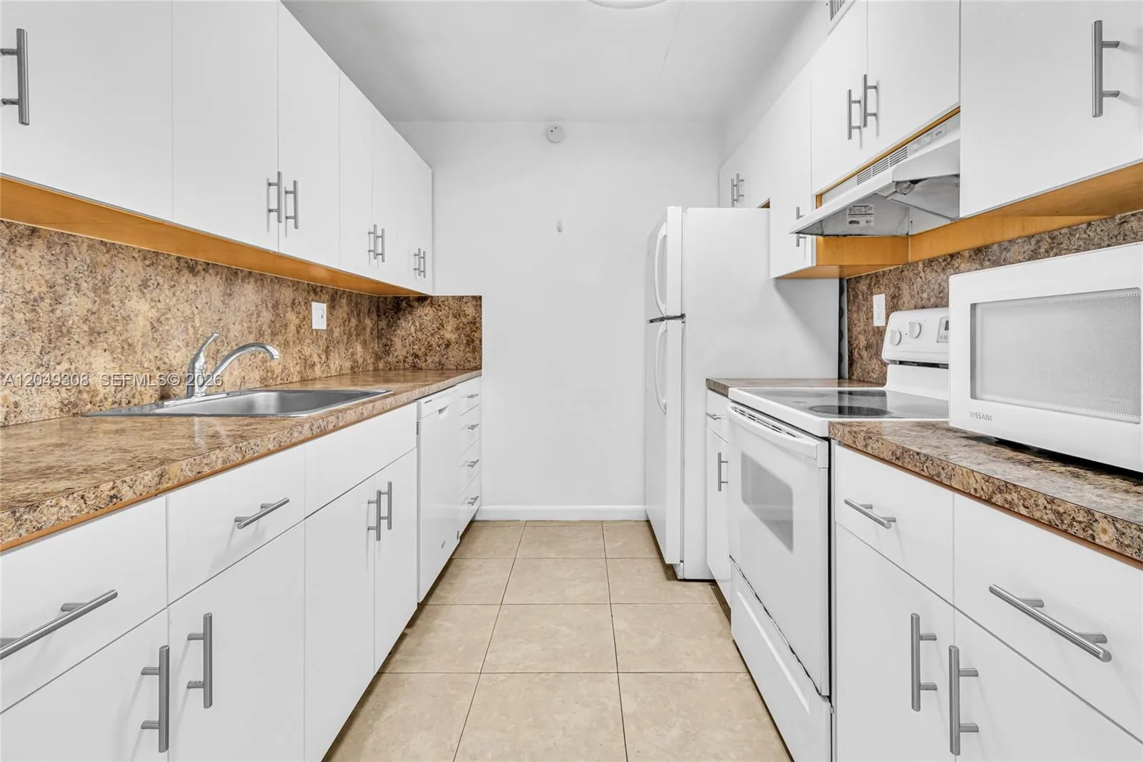 7201 Miami Lakes Dr # B14, Miami Lakes, FL 33014 photo 8