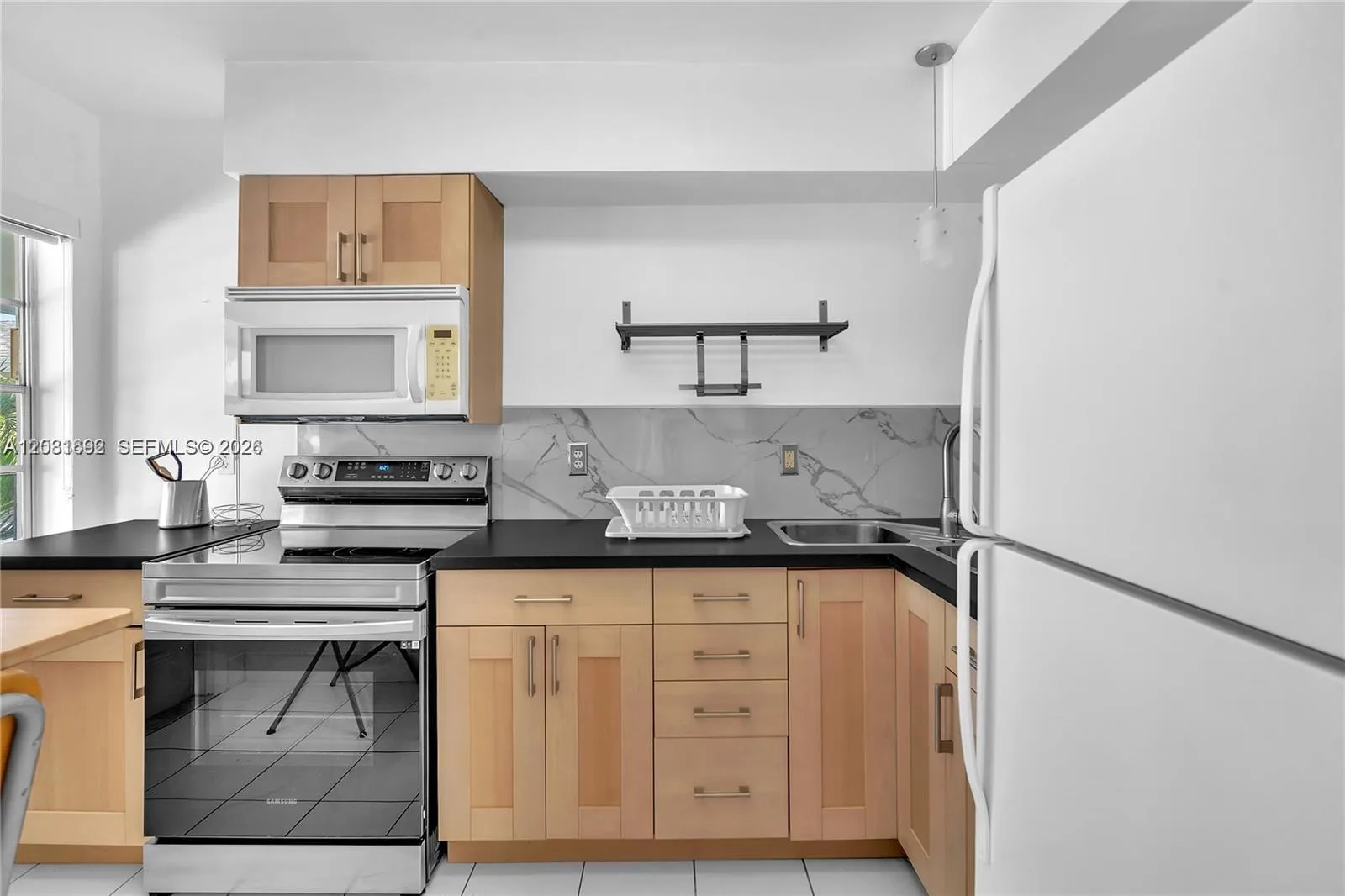 1100 Atlantic Shores Blvd # 402, Hallandale Beach, FL 33009 photo 6