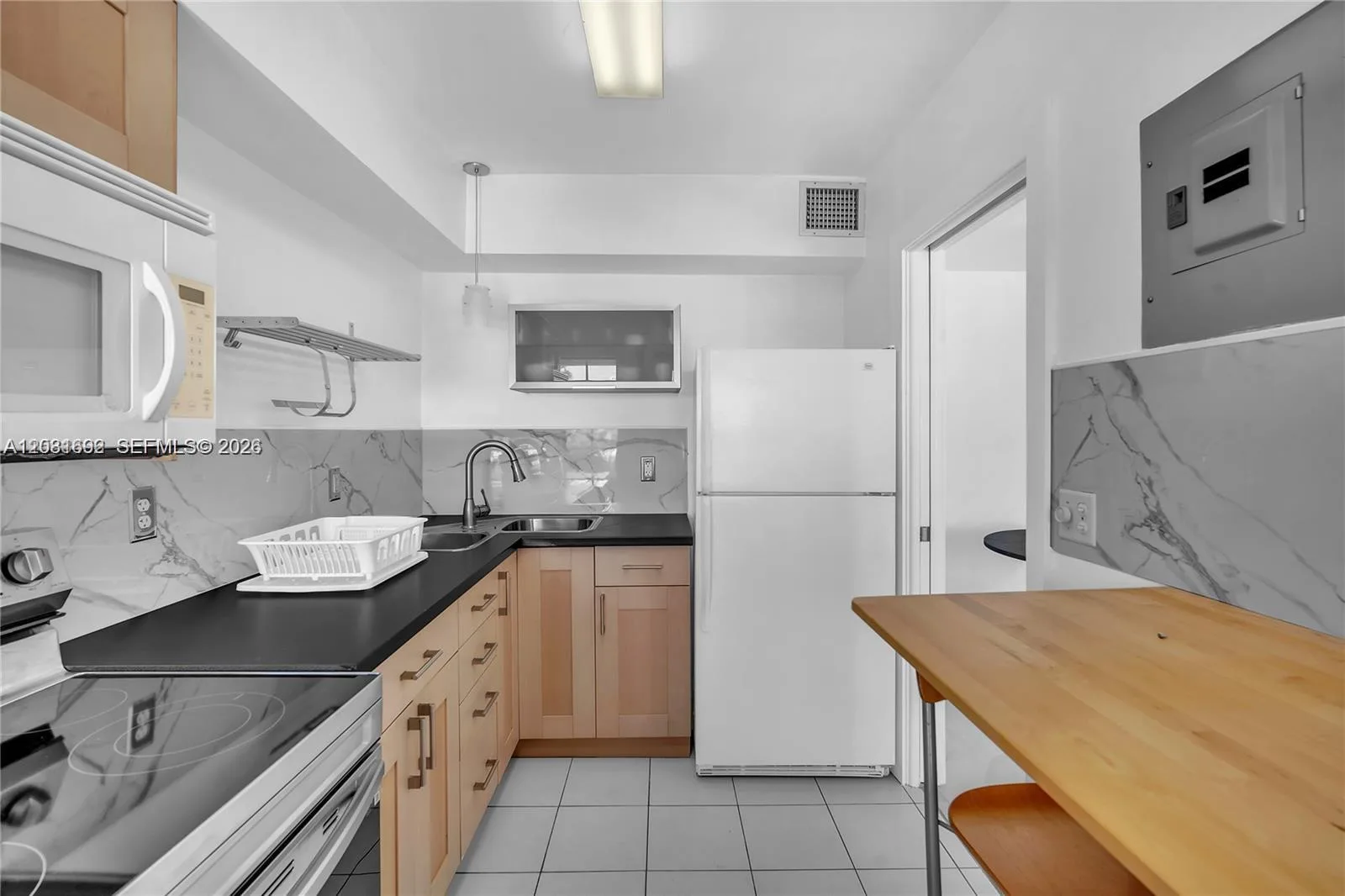 1100 Atlantic Shores Blvd # 402, Hallandale Beach, FL 33009 photo 8