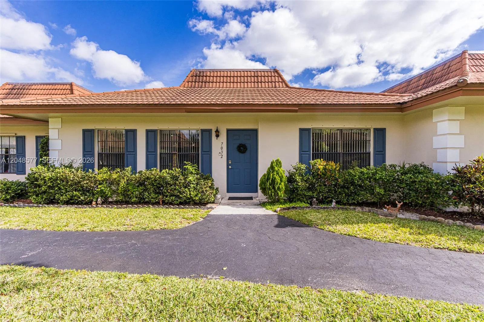 7032 SW 23rd St # 16, Davie, FL 33317 photo 3