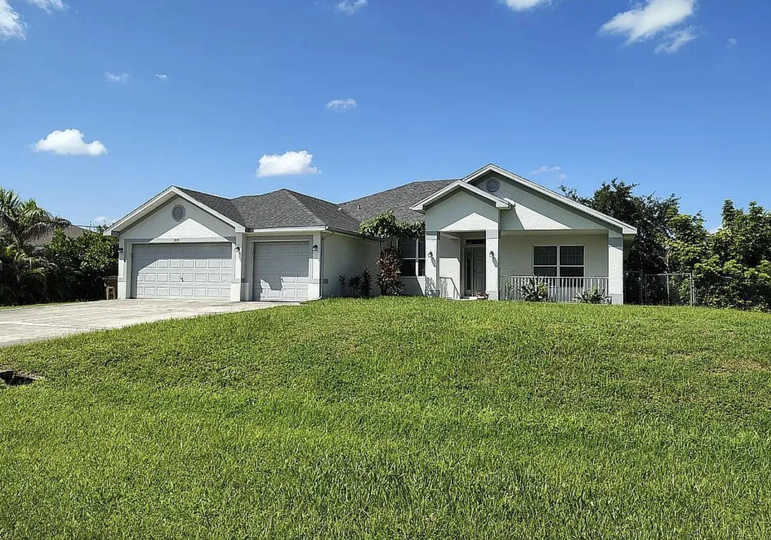 2019 Wanda Avenue N, Lehigh Acres, FL 33971
