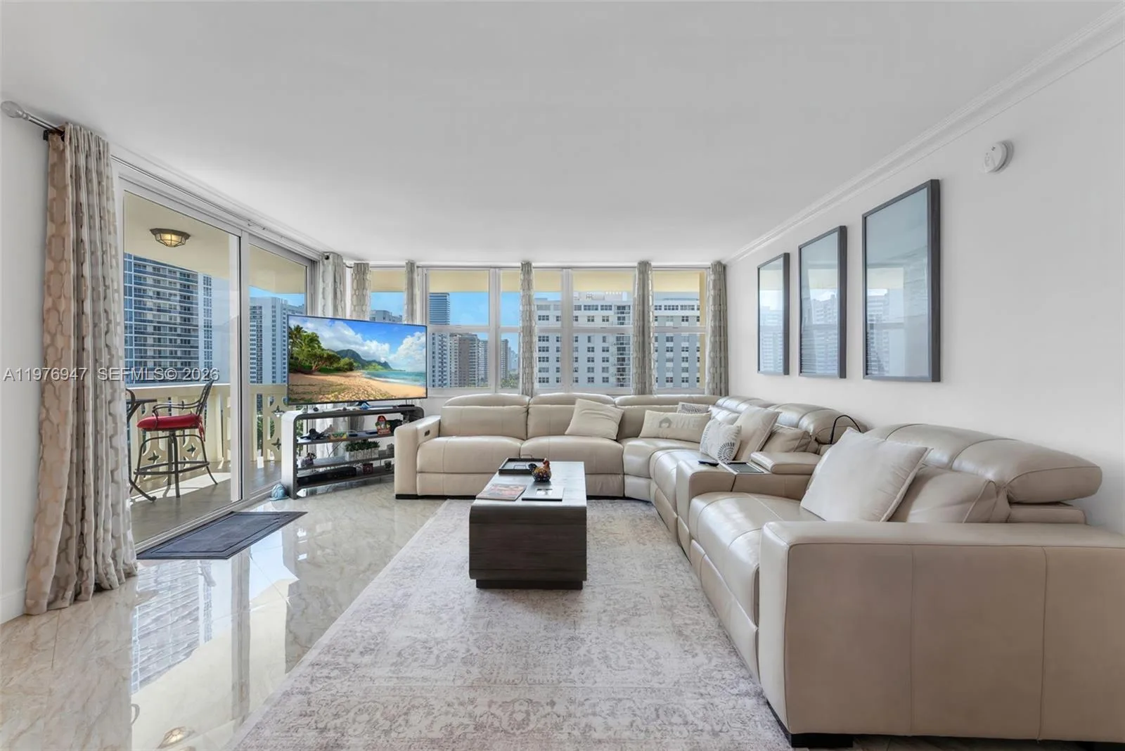 1825 S Ocean Dr # 1014, Hallandale Beach, FL 33009 photo 9