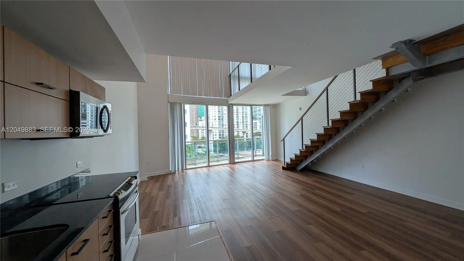350 S Miami Ave # 704, Miami, FL 33130 photo 2