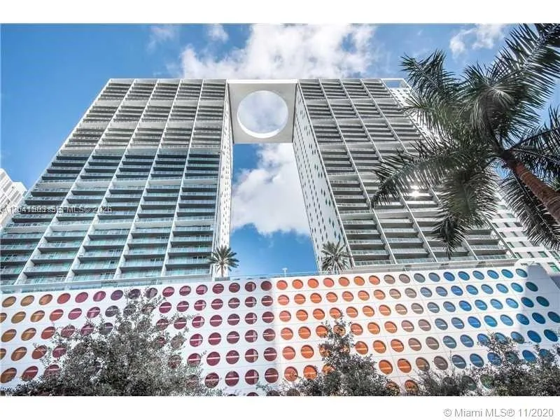 500 Brickell Ave # 2604, Miami, FL 33131