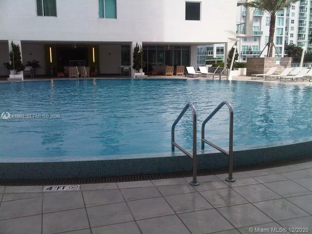 500 Brickell Ave # 2604, Miami, FL 33131 photo 4
