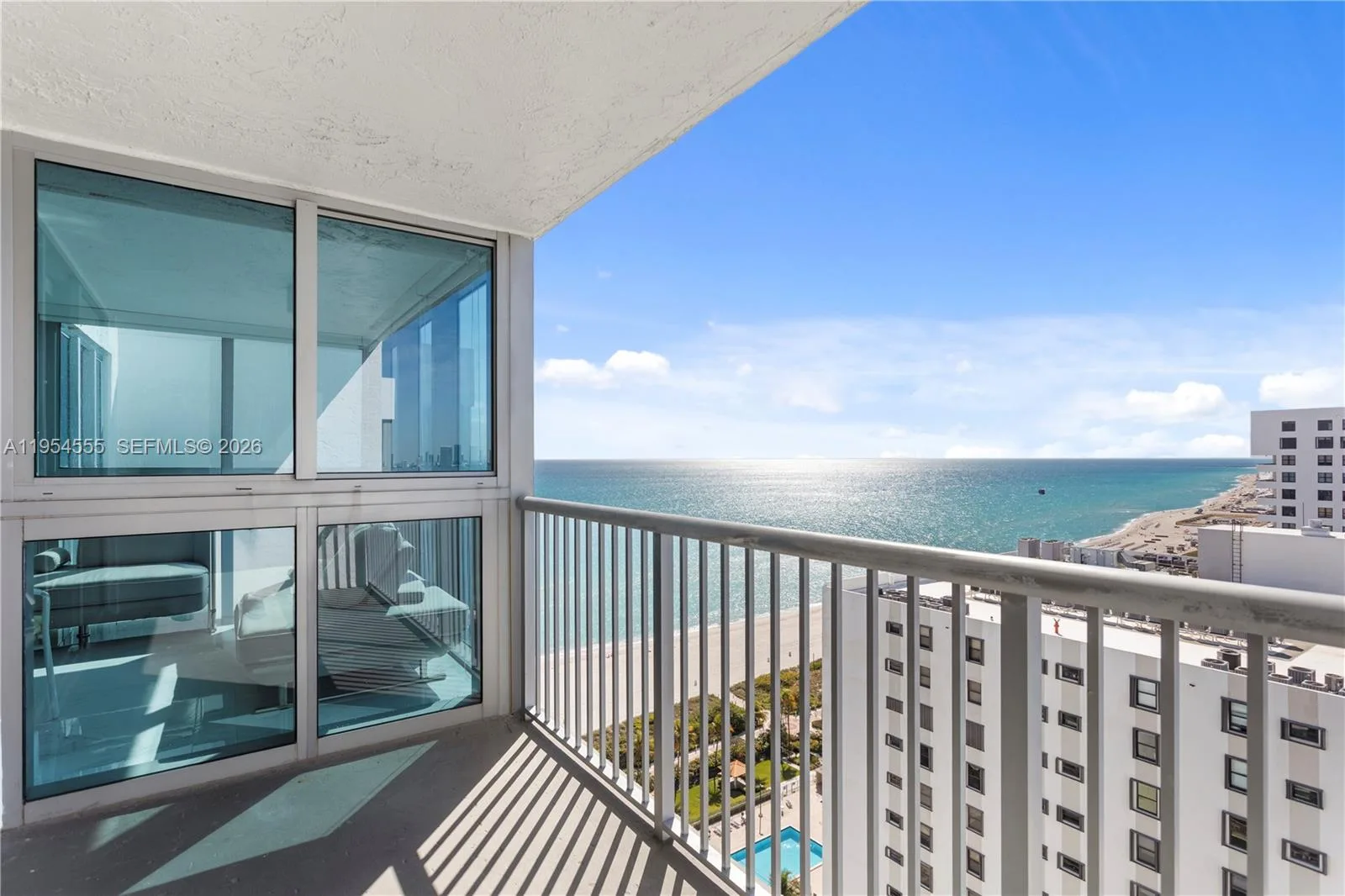 2655 Collins Ave # PH06/08, Miami Beach, FL 33140