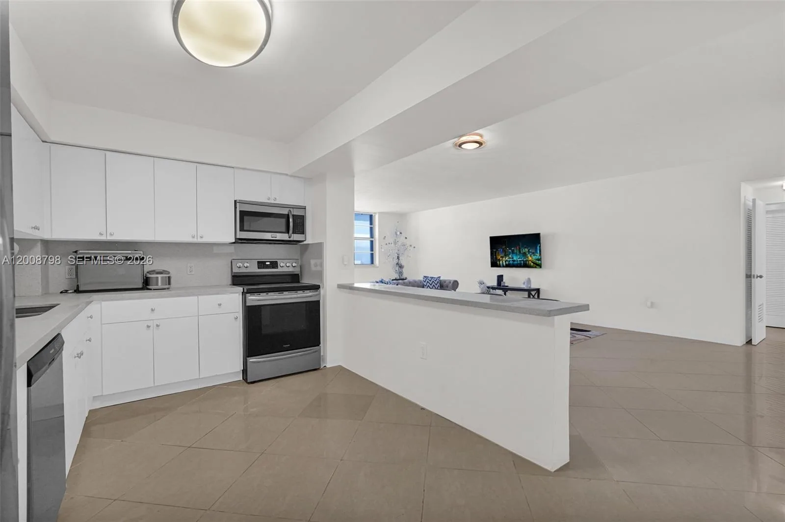 5825 Collins Ave # 2E, Miami Beach, FL 33140 photo 12