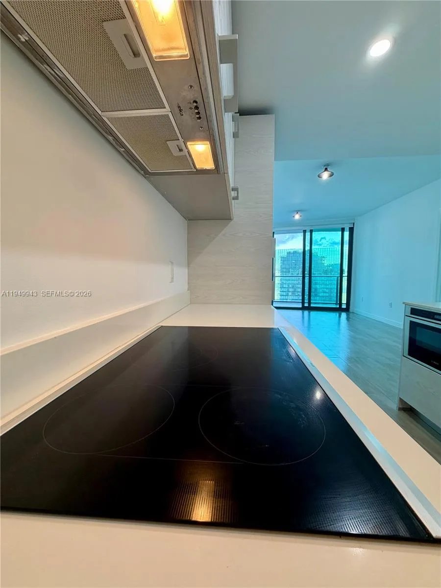 1300 S Miami Ave # 4004, Miami, FL 33130 photo 13