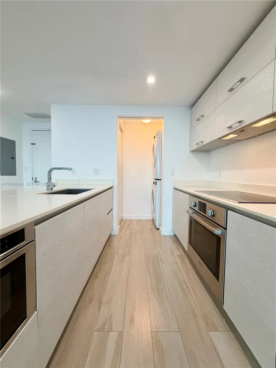 1300 S Miami Ave # 4004, Miami, FL 33130 photo 7