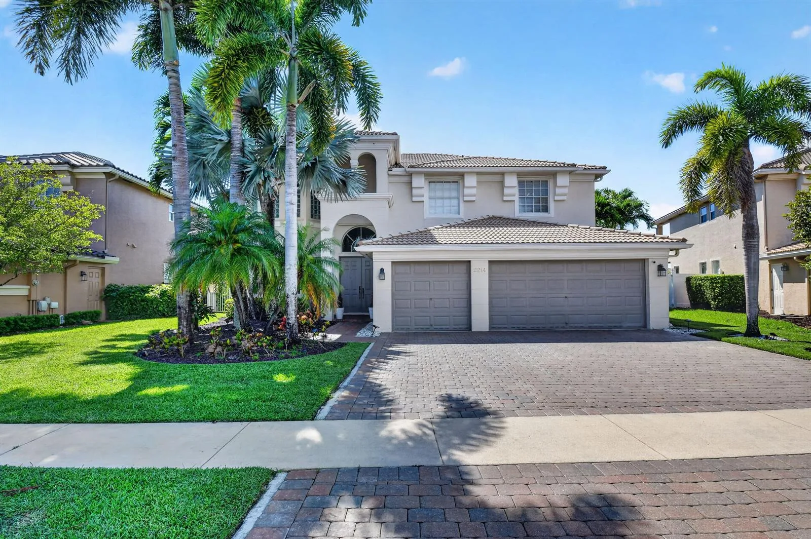 2214 Ridgewood Circle, Royal Palm Beach, FL 33411
