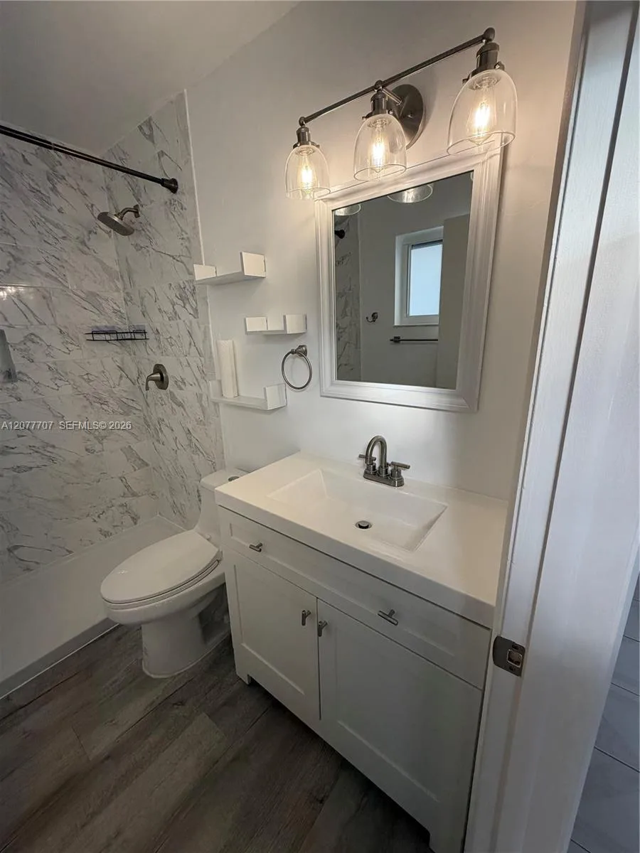 2658 W 74th Ter, Hialeah, FL 33016 photo 7