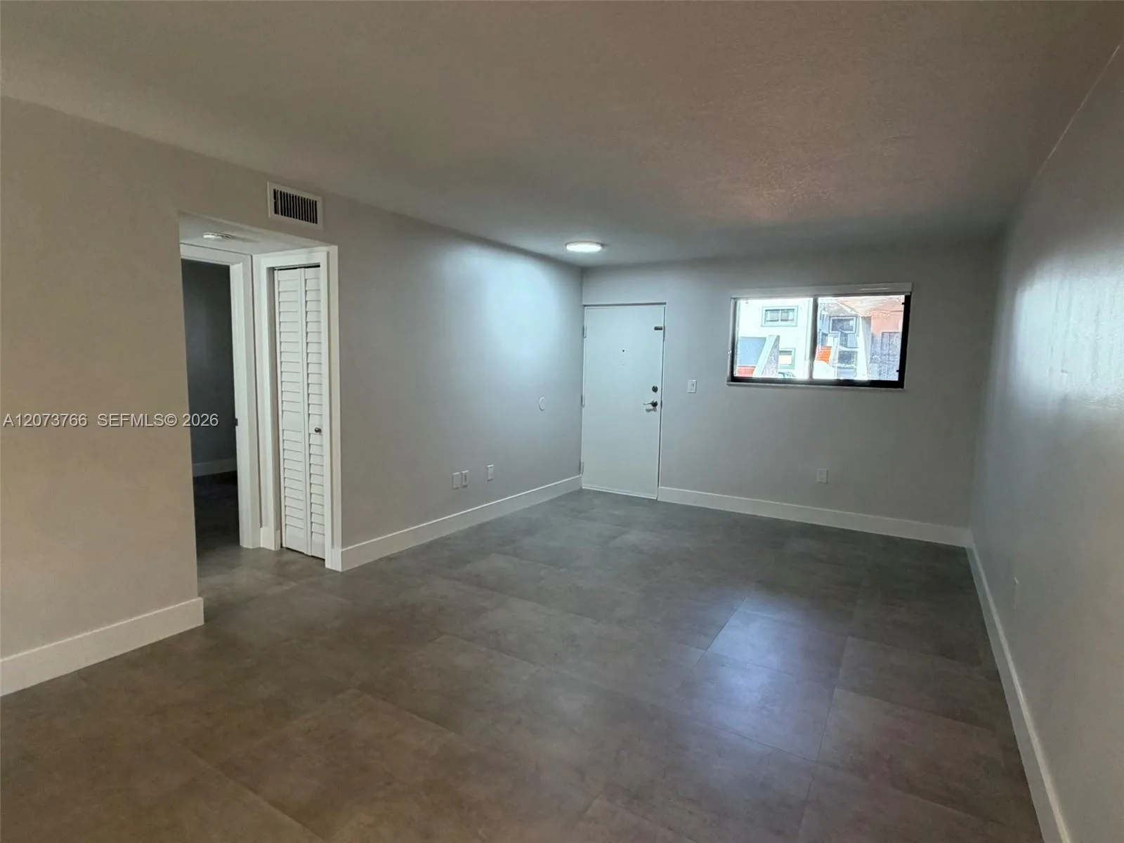 1360 W 41st St # 103, Hialeah, FL 33012 photo 2
