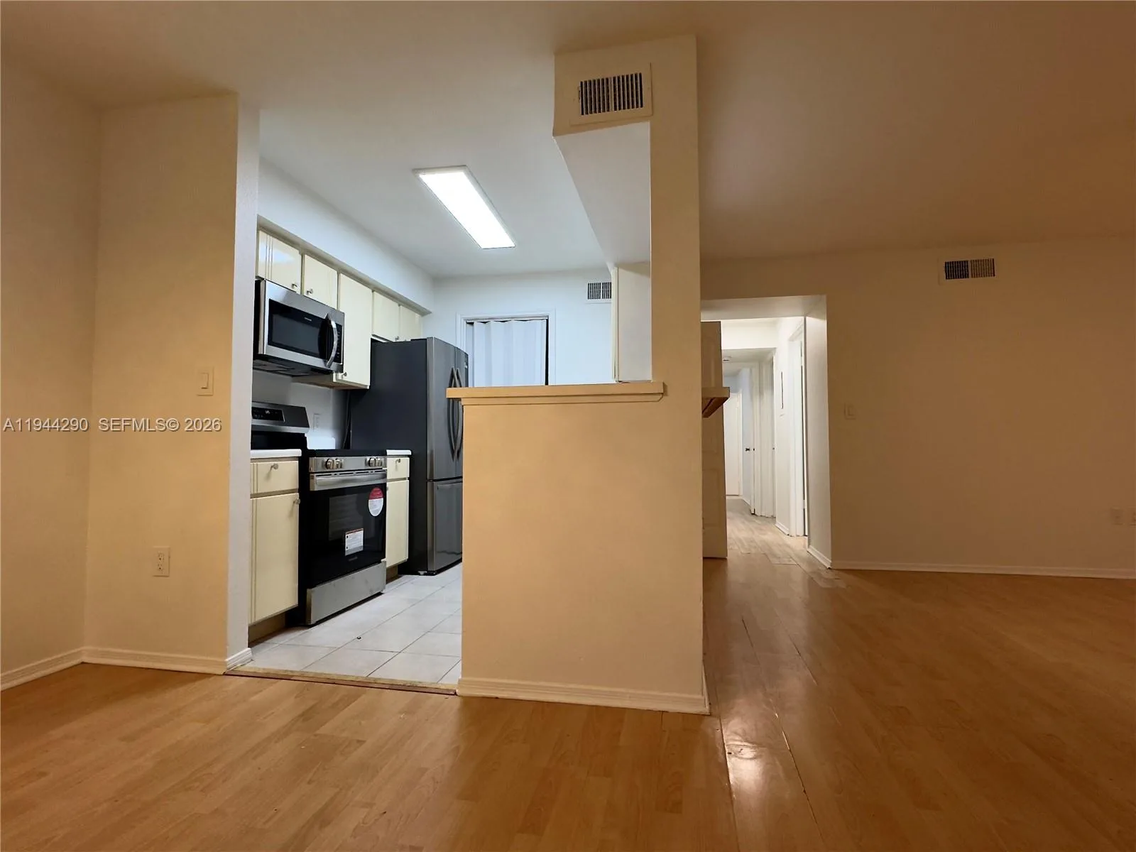 2341 NW 33rd St # 405, Oakland Park, FL 33309 photo 10