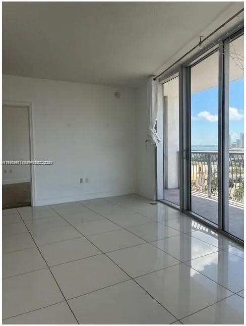 1750 N Bayshore Dr # 1714, Miami, FL 33132 photo 2