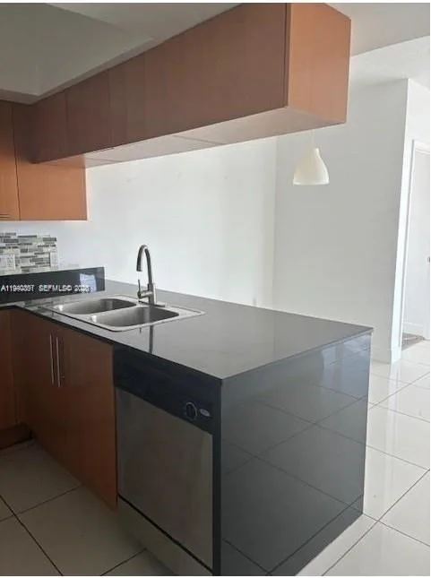 1750 N Bayshore Dr # 1714, Miami, FL 33132 photo 6