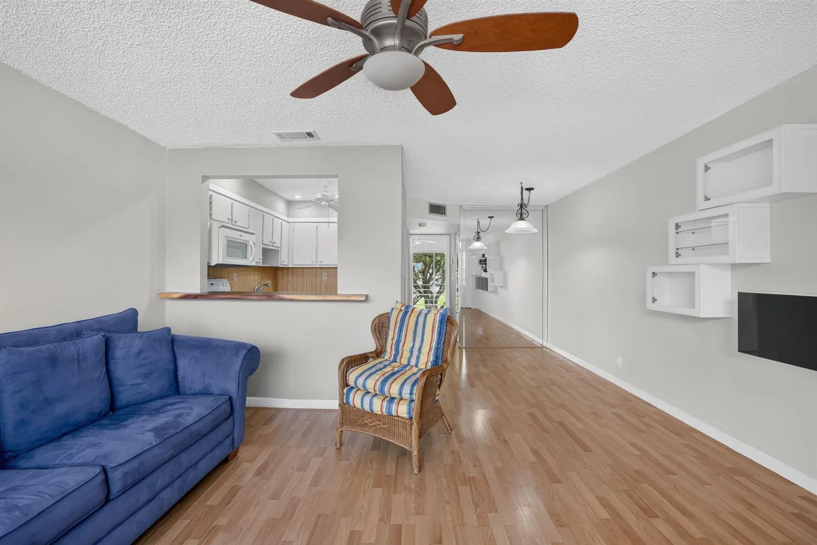 9141 Sunrise Lakes Boulevard # 210, Sunrise, FL 33322 — zdjęcie 4