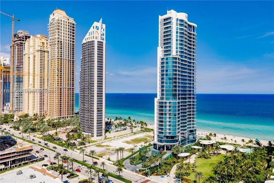 210 174th St # 2110, Sunny Isles Beach, FL 33160